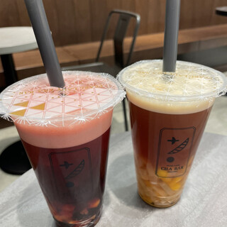 PEARL LADY CHA BAR_1