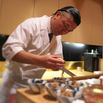 にくの匠 三芳 - 最後はやはり大将の伊藤さんのカッコイイ姿で締め。