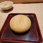 匠 進吾 - マロングラッセとヨモギのアイスクリームもなか