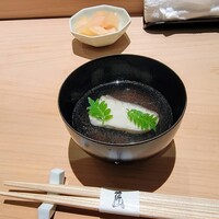 匠 進吾 - 温かいお出汁に鰆、木の芽