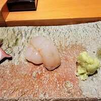 匠 進吾 - 増毛のボタン海老の昆布〆