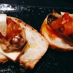 Turu no Omotenashi - 牡蠣と自家製チーズのブルスケッタ