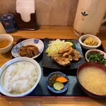 みさき - ★鷄の唐揚げと今日の魚料理（カラスガレイ・850円税込）★