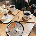 HAGI CAFE  - 