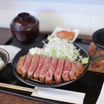 たれかつ本舗 勝升 - 特製牛かつ定食 １８０ｇ☆