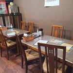 中華料理 景福 - 店内テーブル席