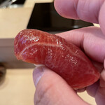 登喜和鮨 - 佐渡産の黒鮪240キロ軽く漬中トロ