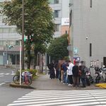 ラーメン二郎 - 帰る頃は20人オーバー！