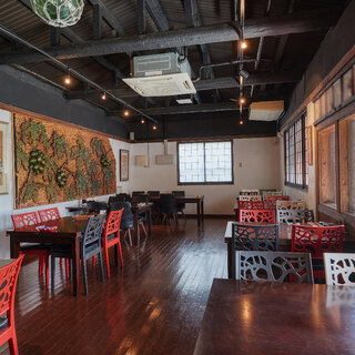 沖縄を満喫できる店内♪♪