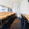麺屋 優光 - 内観写真:白を基調としたカフェのような店内