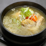 参鶏湯 一羽 参鶏湯 一羽