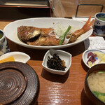 海鮮料理 みはる - 