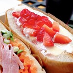 サンドイッチ デリ キッチン ココ - BLT&つぶつぶフルーツ