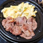 松屋 - 牛ヒレ肉のカットステーキ