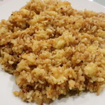 ディープカレーハウス - ガーリックライス "Garlic Rice"（ガーリックで炒めたライス）※メニュー表記通り