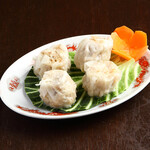 Chinese dumpling with shrimp