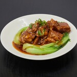 Stewed beef belly in soy sauce