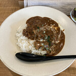 cafe 六花 - 牛肉とマッシュルームの欧風カレー