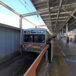 麺でる - まだ赤灯