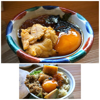 麺屋割ぽう ツクリ茸 - ◆裏メニューの「雲丹」と「いくら」。卵黄は基本のかしわ飯に付きますが、こちらに盛られていました。 ＊フフフ「豪華なかしわ飯」に。雲丹もいくらも好きですから嬉しいこと。♪