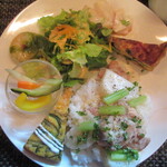 ジュイップ - メインにおそうざい6種類、ご飯の盛り合わせ！