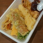 丸亀製麺 - うどん弁当　590円