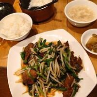 個室中華 頤和園 溜池山王店 - 