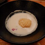 鮨おばな - 白子スープ　焼き白子　根室　 とろとろ白子をたべたあとは 白子で伸ばしたスープに 一口サイズの酢飯入れリゾット