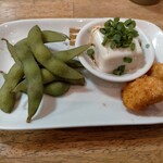 炭火焼き鳥 まかや - お通し