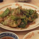 これが　美味しい！白飯とよく合う　レタス炒め