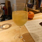 ブラッスリーボジョレー - 白サングリア