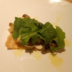 ブラッスリーボジョレー - きのこのタルトレット