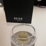 ベージュ アラン・デュカス 東京 - 