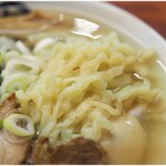 伊藤商店 - ぷりぷりもちもちな麺