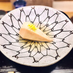 赤坂 詠月 - ◎煮物　海老芋の煮物
      