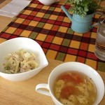 LYCKA - スープとサラダ