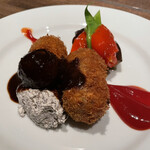 洋食 泉 - 帆立クリームコロッケ