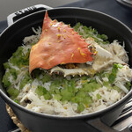日本料理 TOBIUME - 瑞穂 余す事なく　豊前 渡蟹と蕪葉 炊き込みご飯