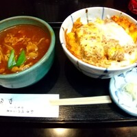 日本橋 やぶ久 - ミニカツ丼、ミニカレー南蛮そばセット 1,100円 ♪