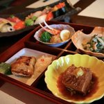 海鮮遊彩まえだ家 - 