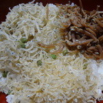 こと路 - 下が当店品、左上：下鴨茶寮、右上：吉兆