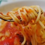 花邑 - 「スパゲティー（トマト味）」食べますところです