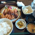レストラン・ストローハット - 信州福味鶏のチキンカツ定食
