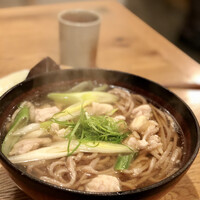 自家製粉石臼挽きうどん 青空blue 本店 - 
