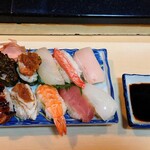 Uokatsu Sushi - 令和3年12月 ランチタイム
                        にぎり定食 1000円
