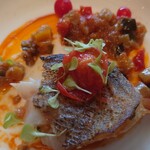 シャトー　ラ・パルム・ドール - 下には酸味があるトマトのラタトゥイユと上にはベイクドトマトが載ってた