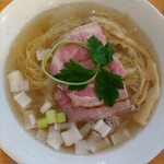 中華飯店 キンサン - 佐渡産焼あごだし塩麺