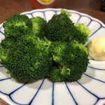 朝めし酒場 ナニコレ食堂 - ブロッコリー