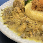 RACCO CAFE - イエローチキンカレー