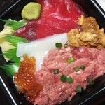 丼丸 あかり - 